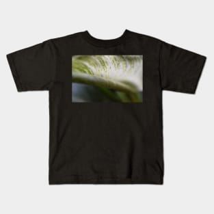 Curled Foliage leaf Kids T-Shirt